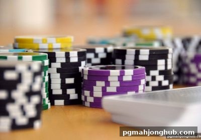 揭秘二十一点真人桌游:麻将胡了pg带你掌握概率与策略的平衡艺术