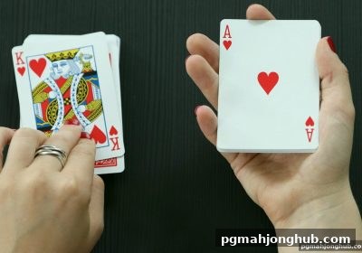 桌游评价新思路：麻将胡了pg带你解锁滚球技巧与平衡之道